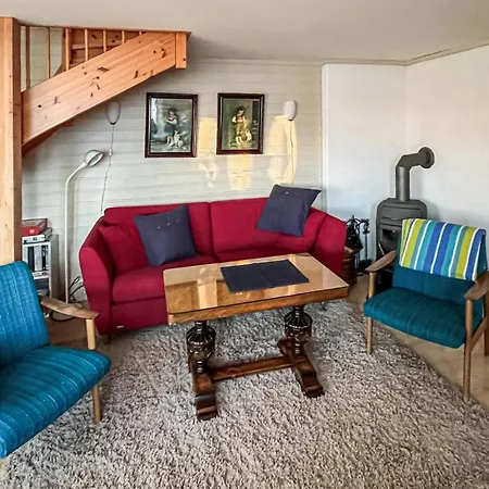Casa de Férias 2 Bedroom Awesome In Vanvikan Vannvikan